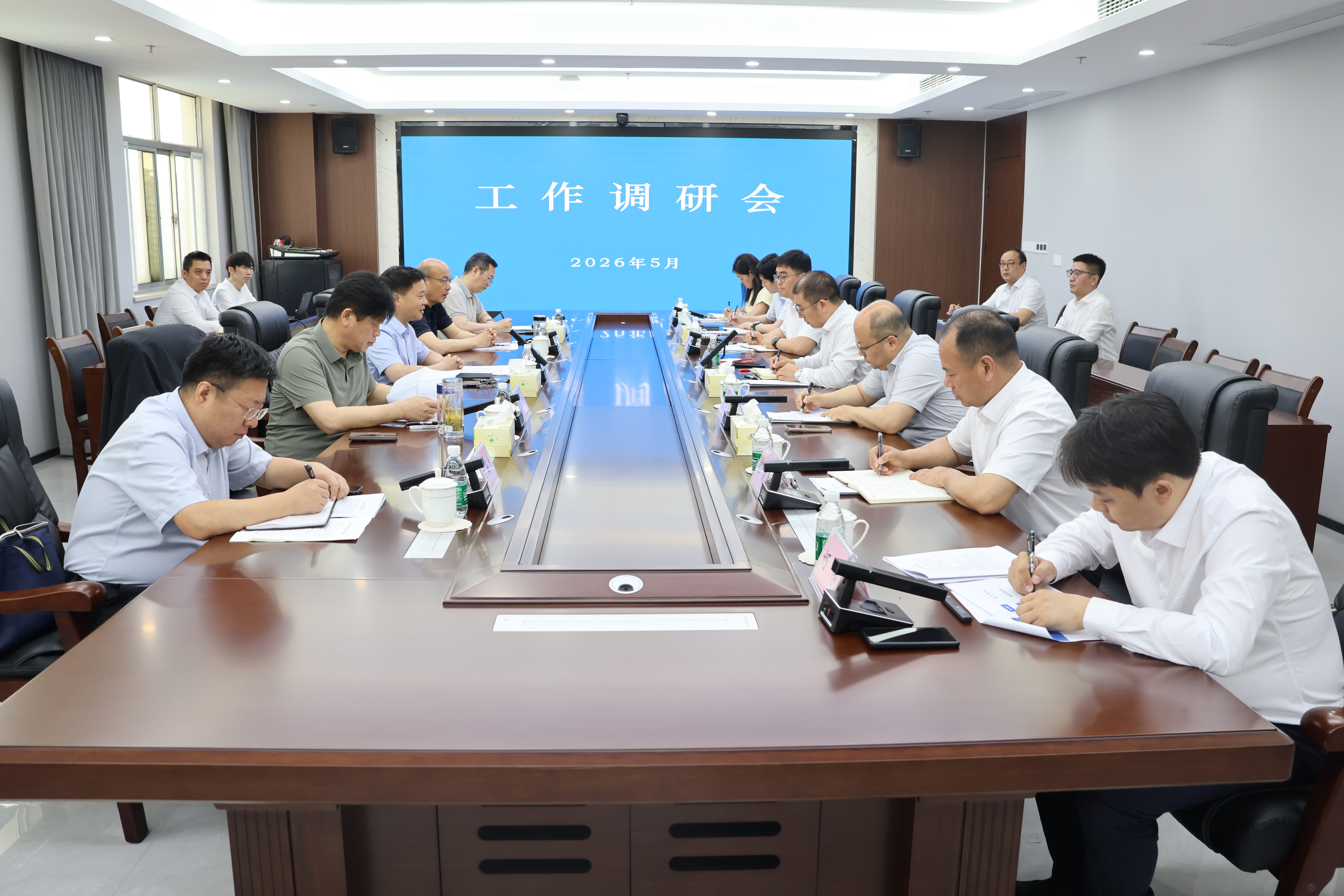 程知言带队到连云港调研地质工作